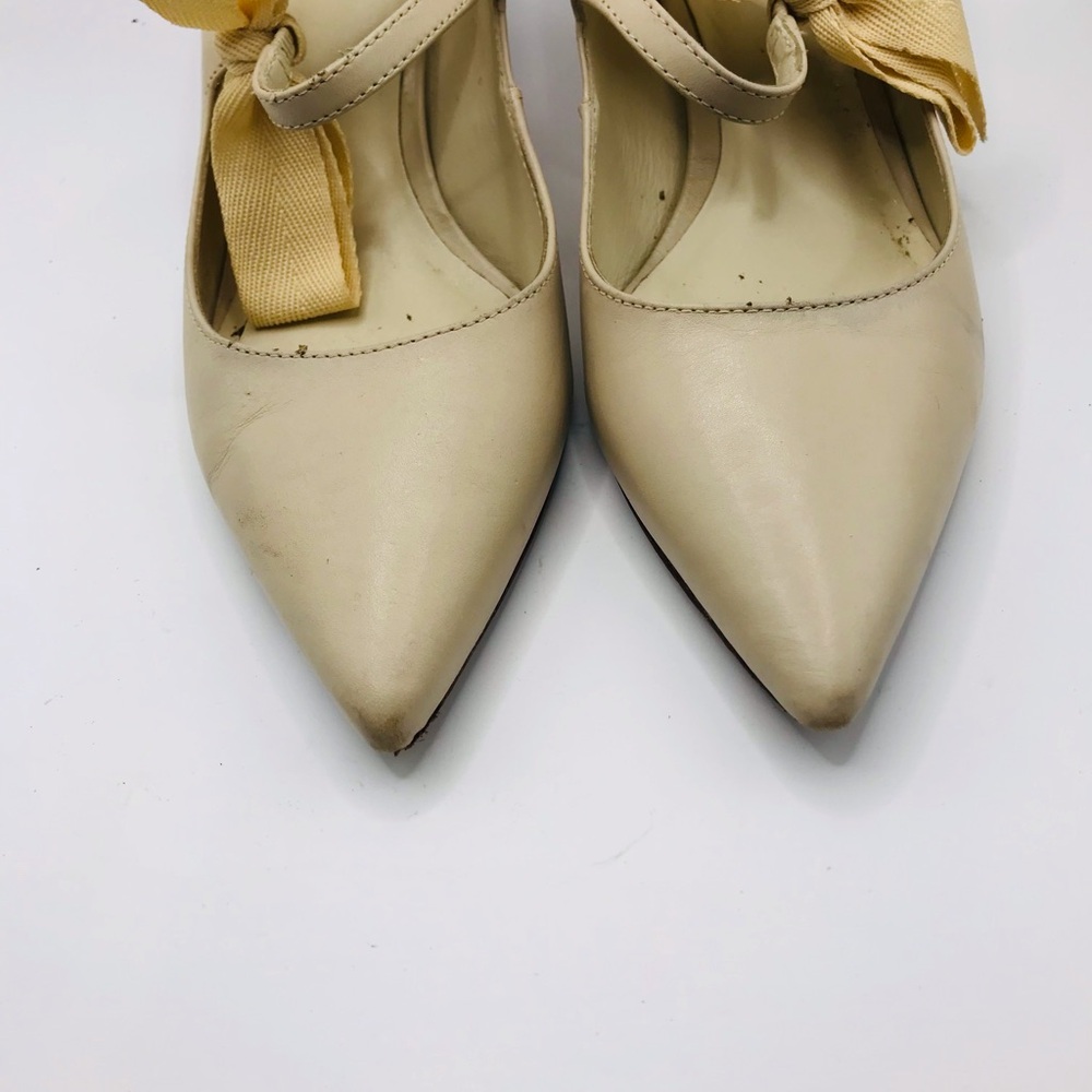 Tory Burch Cream Pointed-Toe Bow Dress Pump - Picture 12 of 12